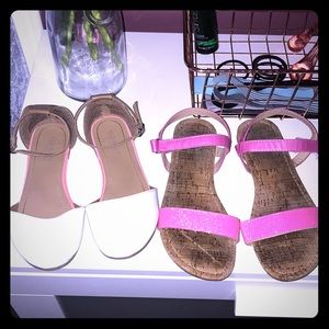 2 pairs girls shoes